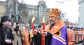 Во Владимире отменили крестный ход с благодатным огнем от Золотых ворот